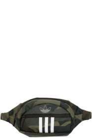 adidas Originals - Pochette à motif camouflage verte 3-Stripes