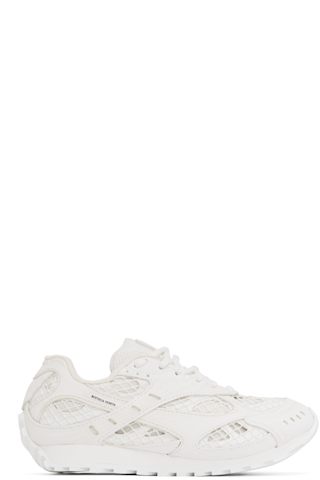 Silver & Yellow Orbit Sneakers