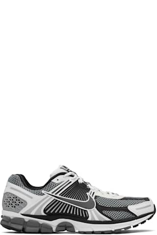 Silver & Red Zoom Vomero 5 Sneakers