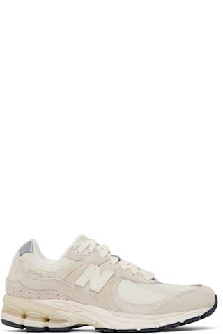 Black 2002R Sneakers