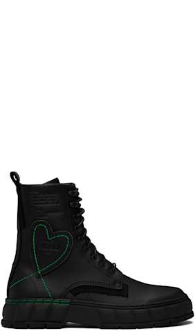 Black 1992 Apple Boots