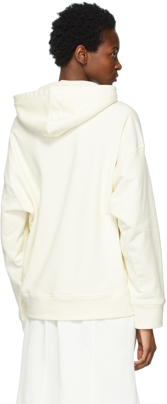 https://img.ssensemedia.com/images/b_white,g_center,f_auto,q_auto:best/211249F097001_3/jil-sander-off-white-logo-hoodie.jpg
