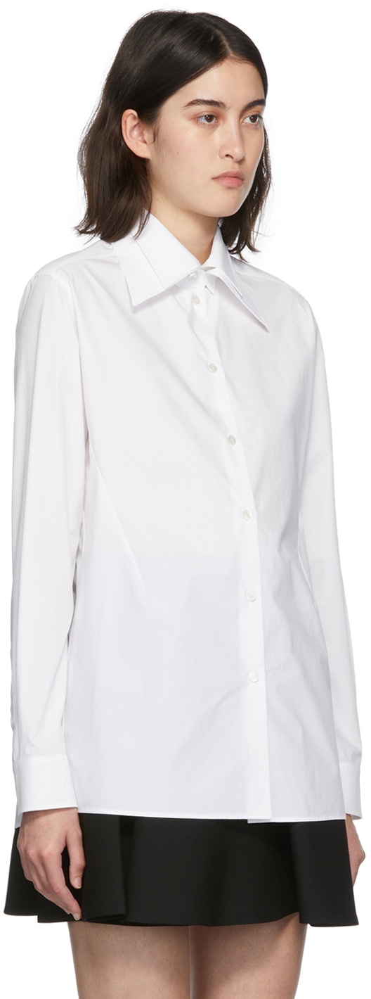 https://img.ssensemedia.com/images/b_white,g_center,f_auto,q_auto:best/212476F109013_2/valentino-white-detachable-collar-poplin-shirt.jpg