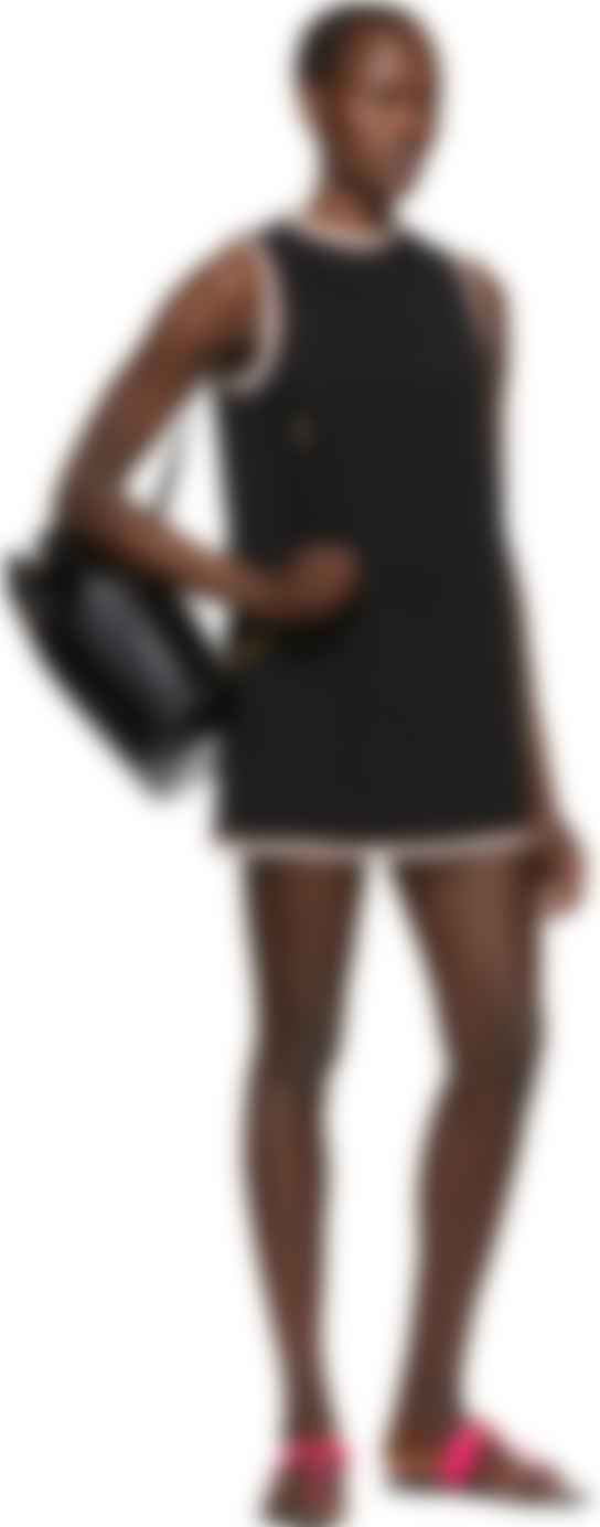 pink gucci thong sandals