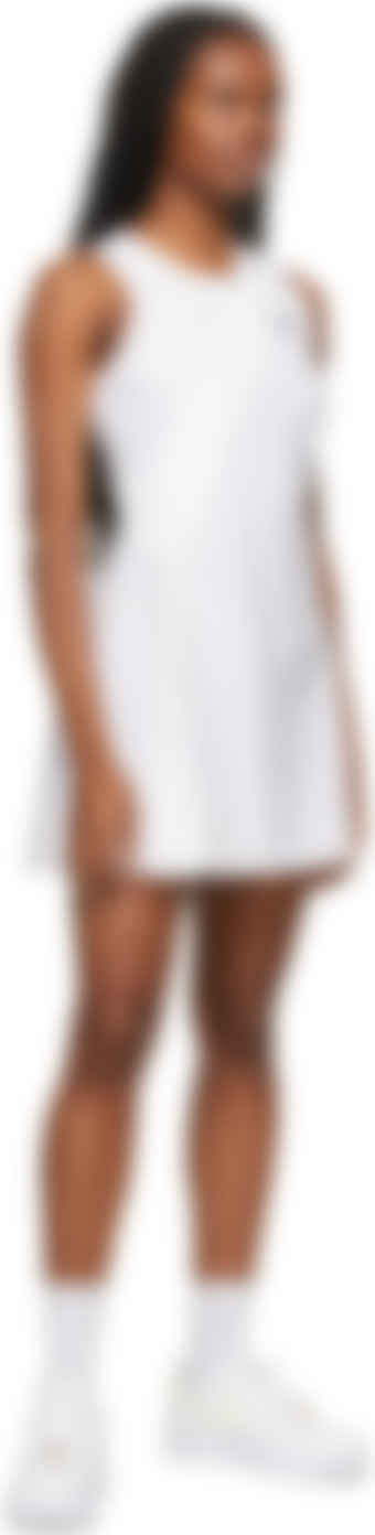 robe nike blanche