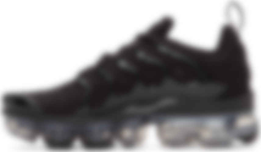 black & white air vapormax plus sneakers