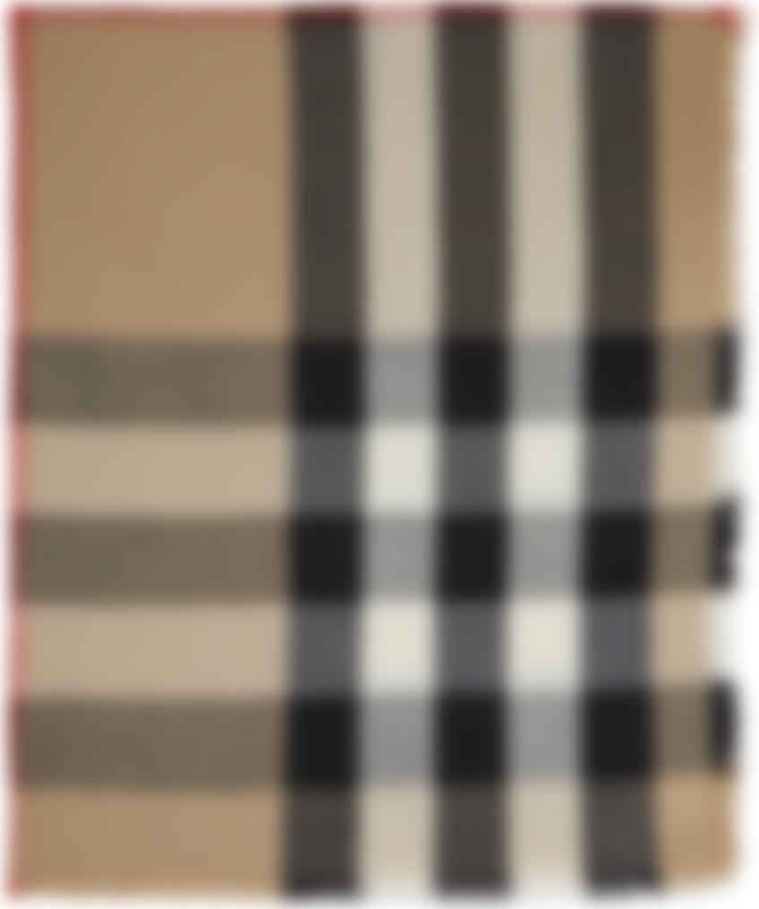 Burberry ベージュ ライトウェイト チェック マフラー Ssense 日本