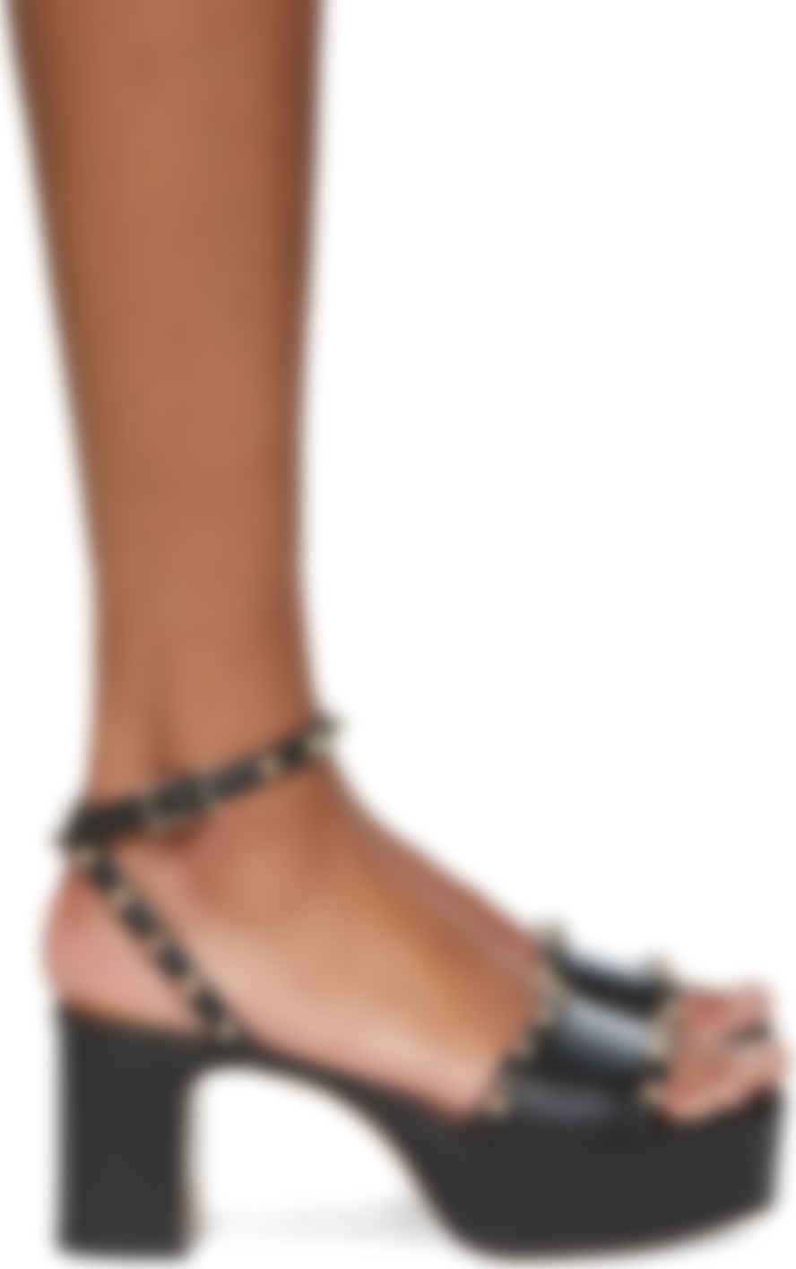 rockstud block heel sandal valentino garavani