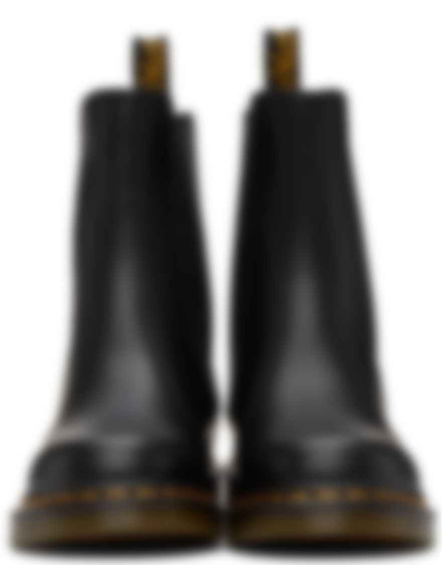 dr martens smooth chelsea boots