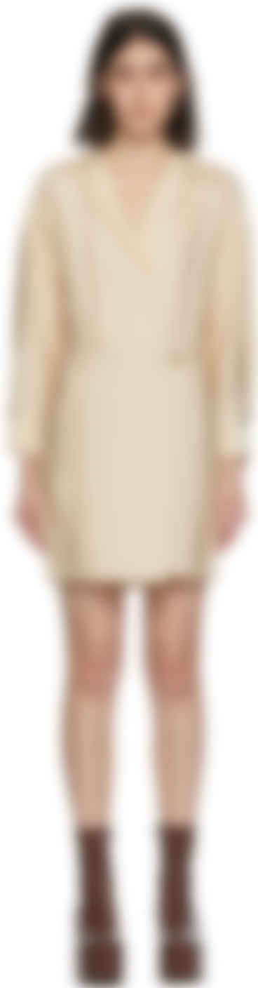 robe cache coeur beige