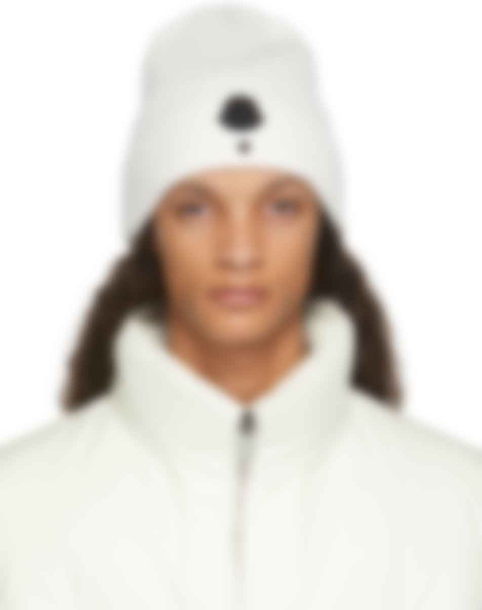 بابا moncler white beanie 