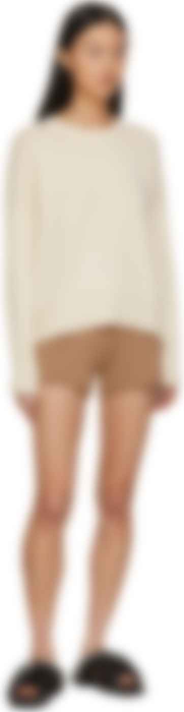 lisa yang mila sweater