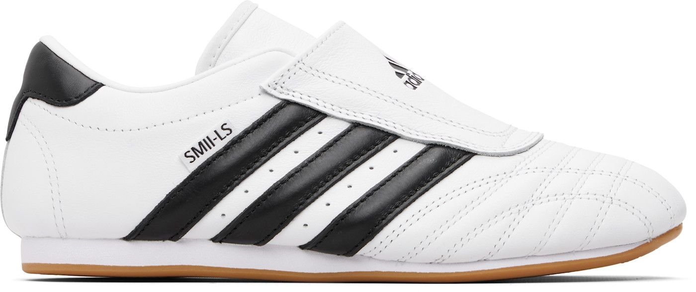 {en: } White Taekwondo Sneakers cloud white/core black/gum