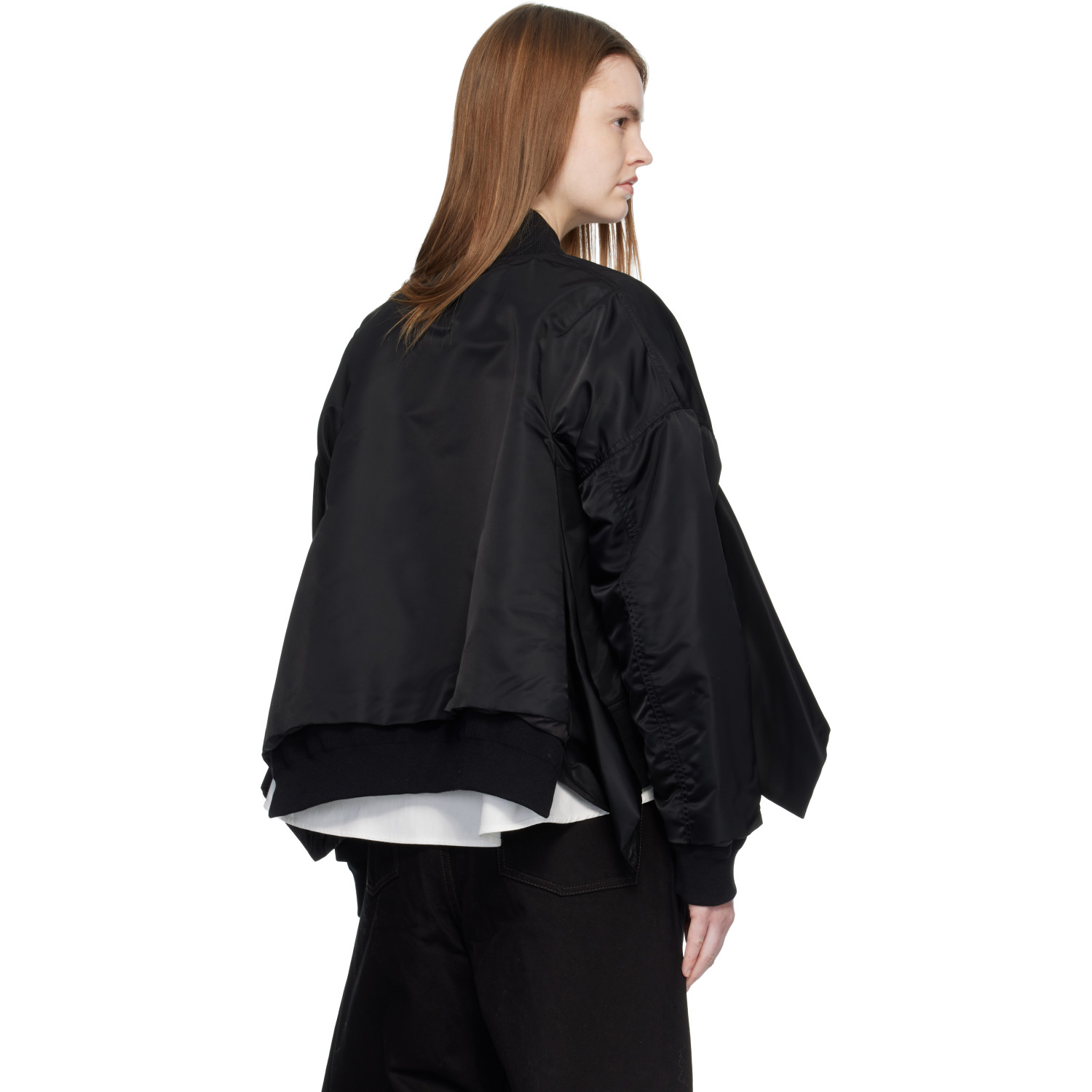 SACAI 나일론 트윌 봄버 자켓
