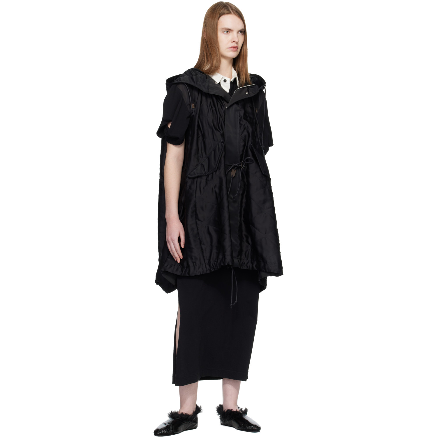 SACAI 퀼팅 새틴 후드 조끼