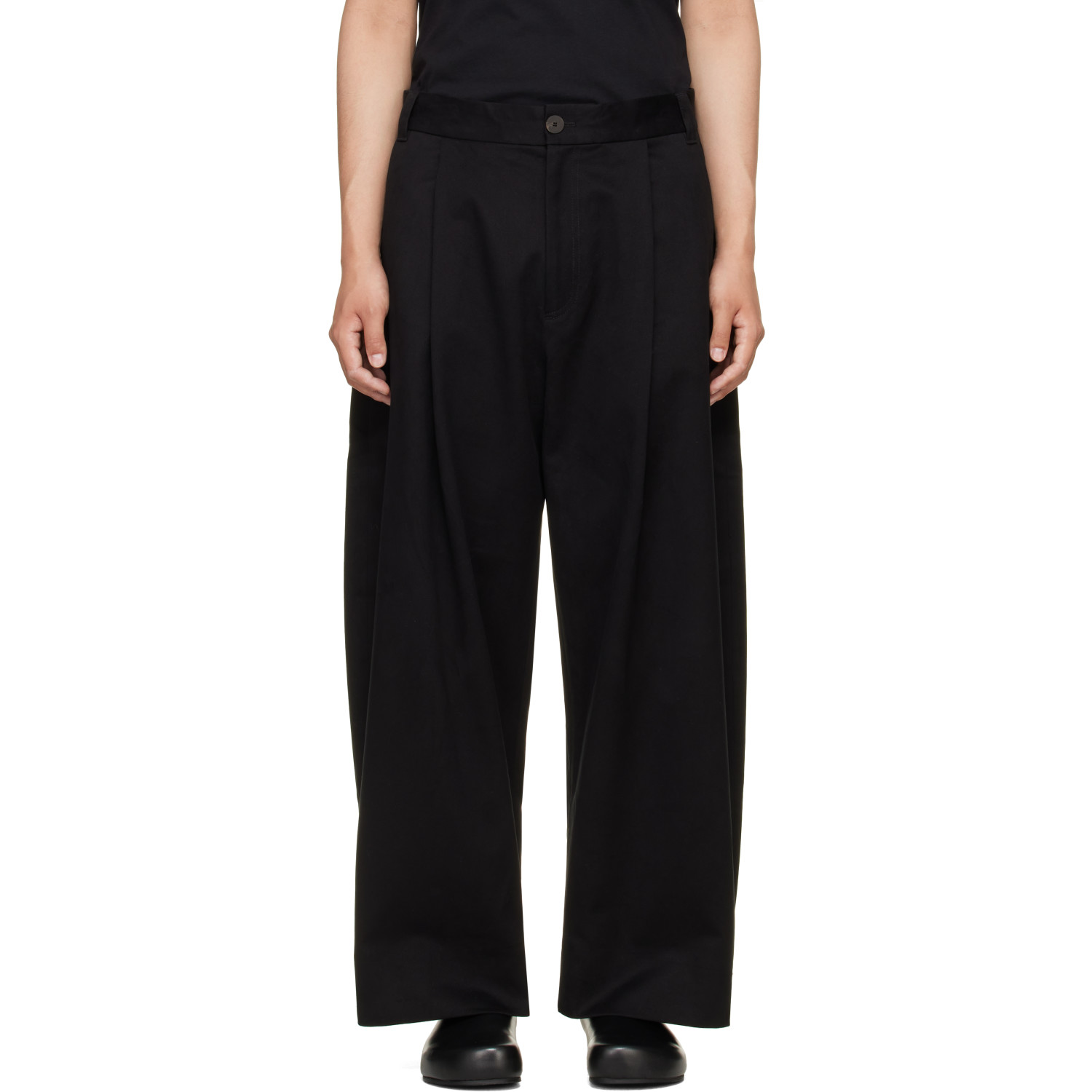 Studio Nicholson Black Sorte Pleated Trousers