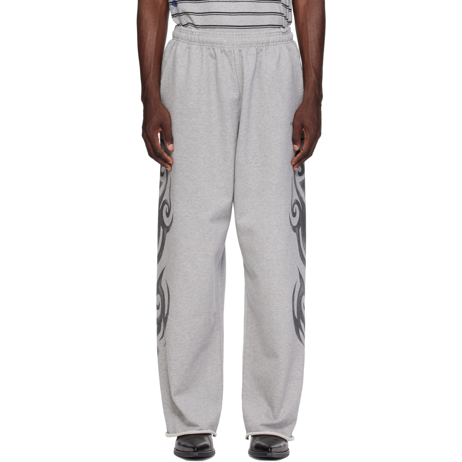 VETEMENTS Gray Graffiti Sweatpants