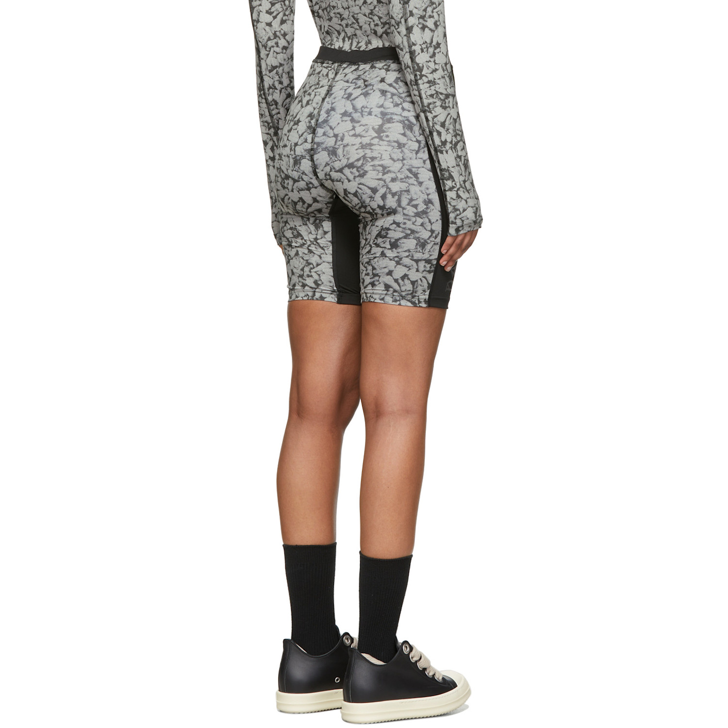  44 Label Group Black & Grey Teeth Cycling Shorts 