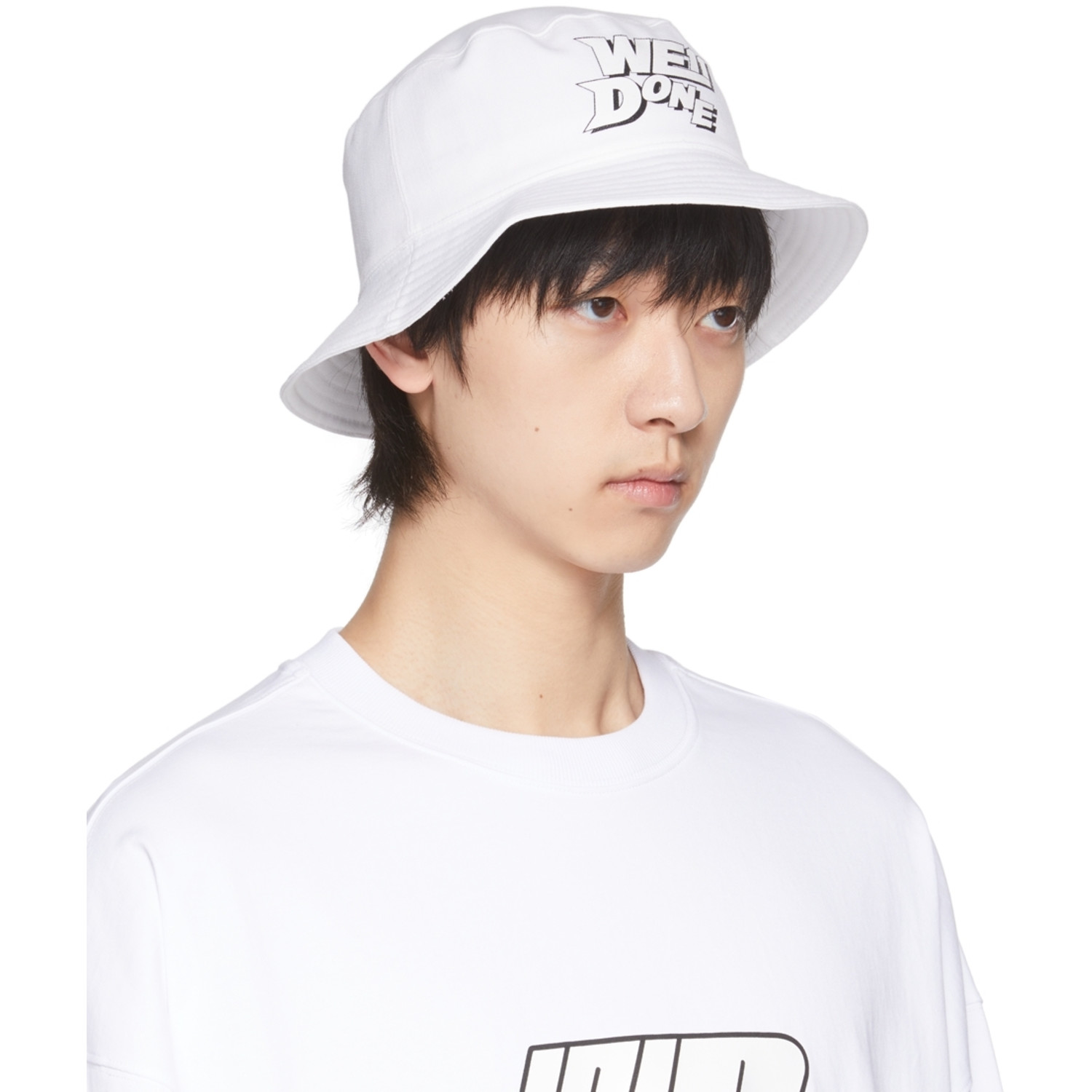  We11done White Basic Logo Bucket Hat 
