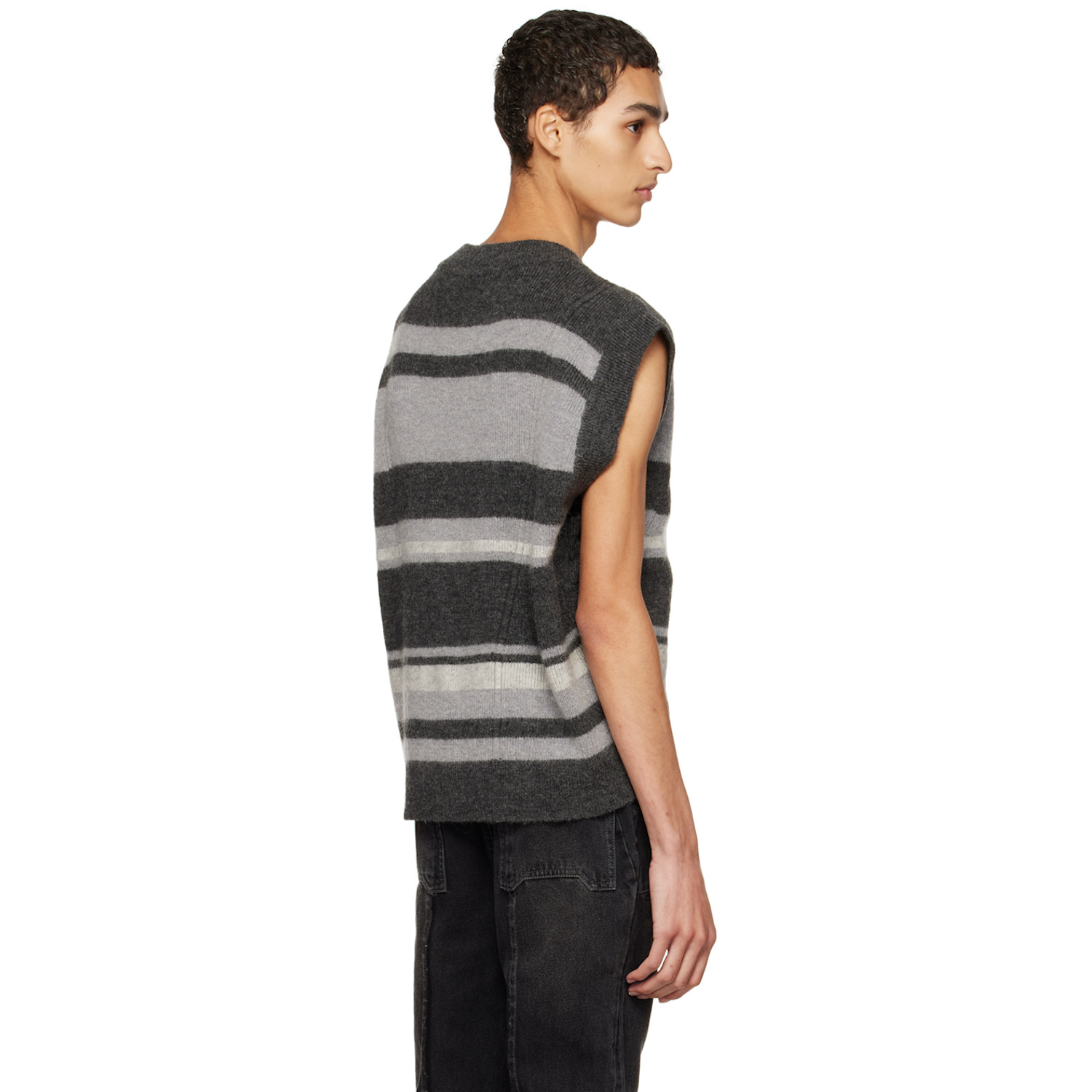  C2h4 Gray 'winter Voyage' Sweater 