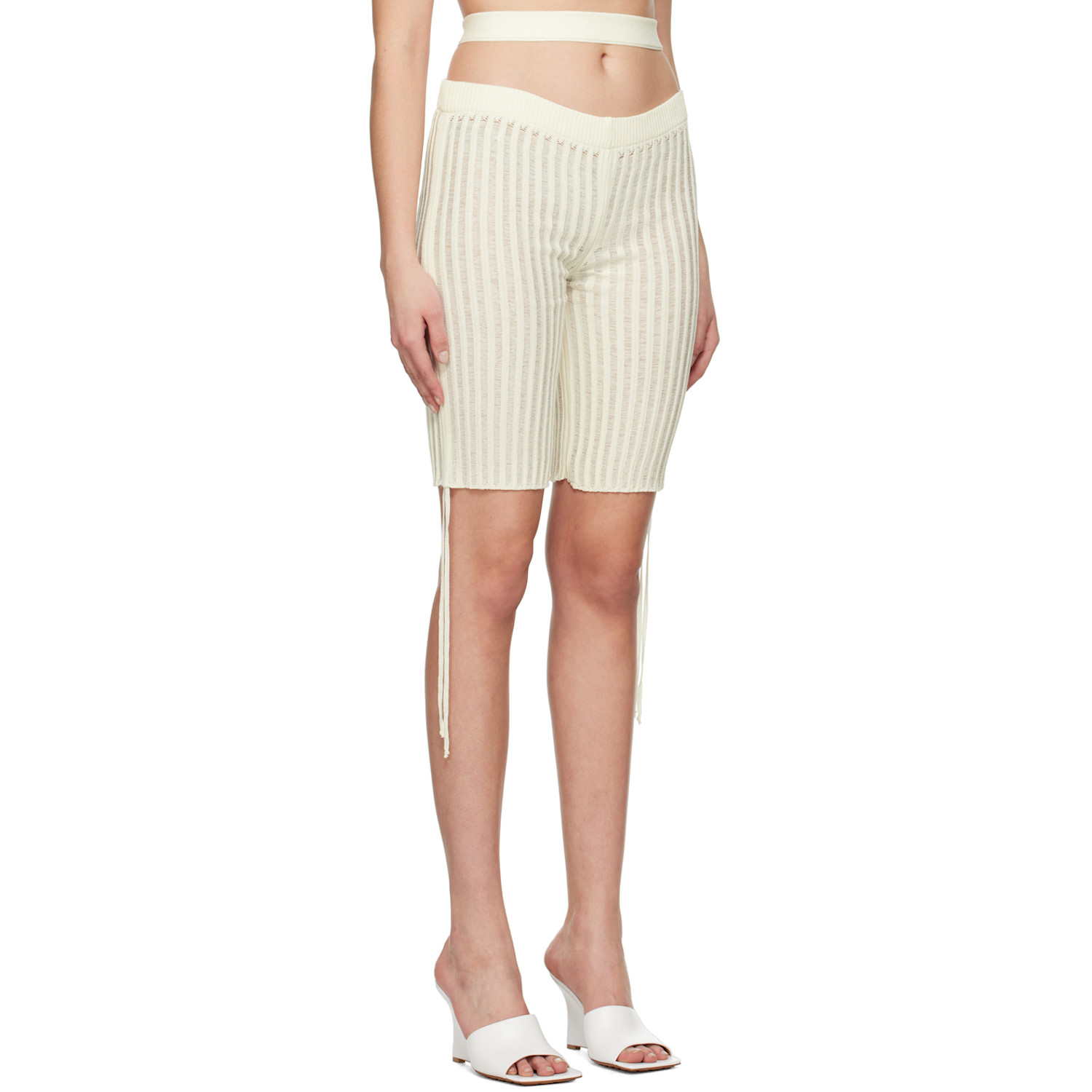  AndreĀdamo Off-white Floating Rib Shorts 