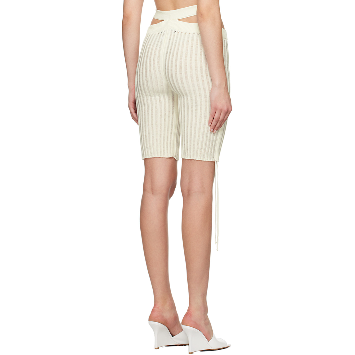 AndreĀdamo Off-white Floating Rib Shorts 