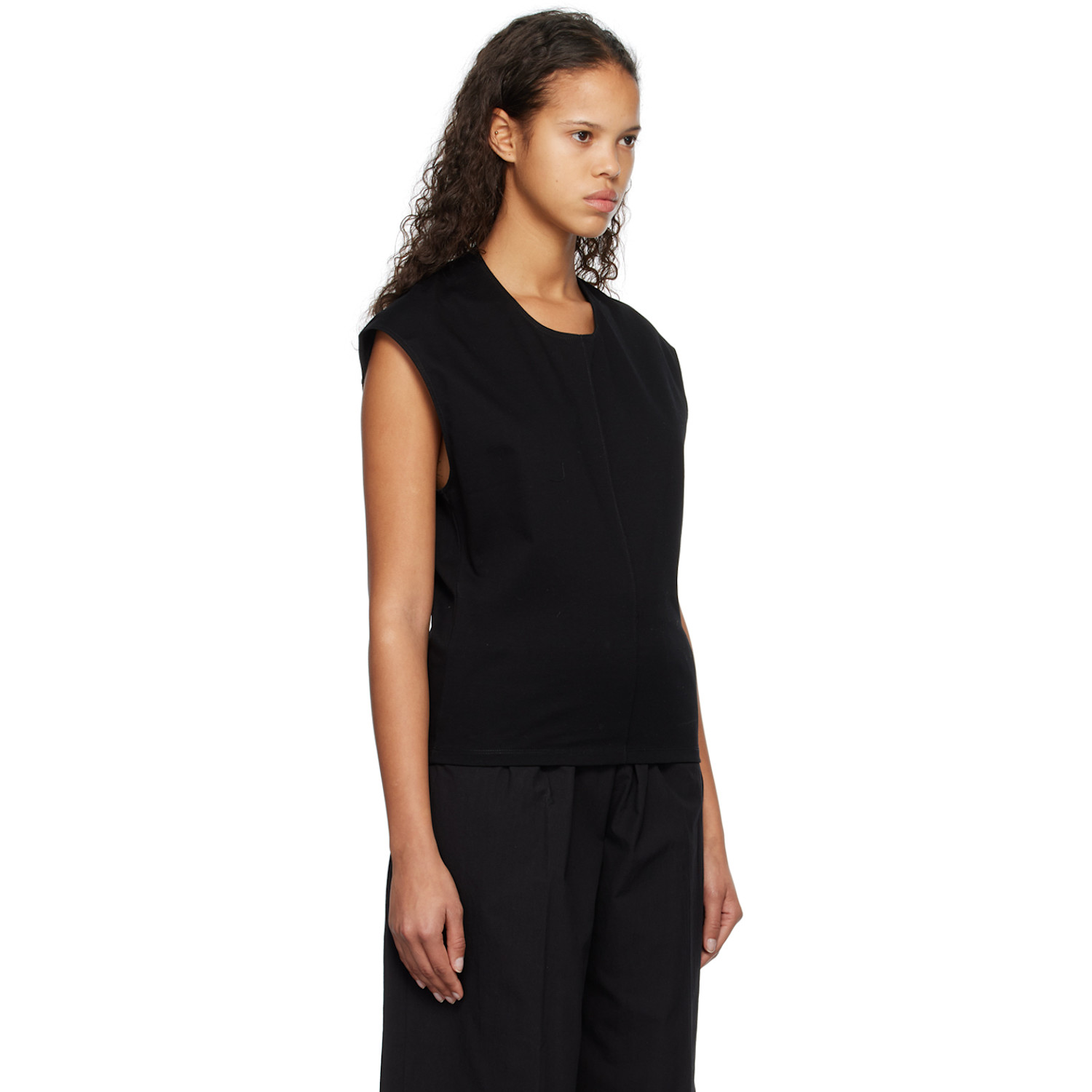  Subtle Le Nguyen Black Scoop Neck Tank Top 