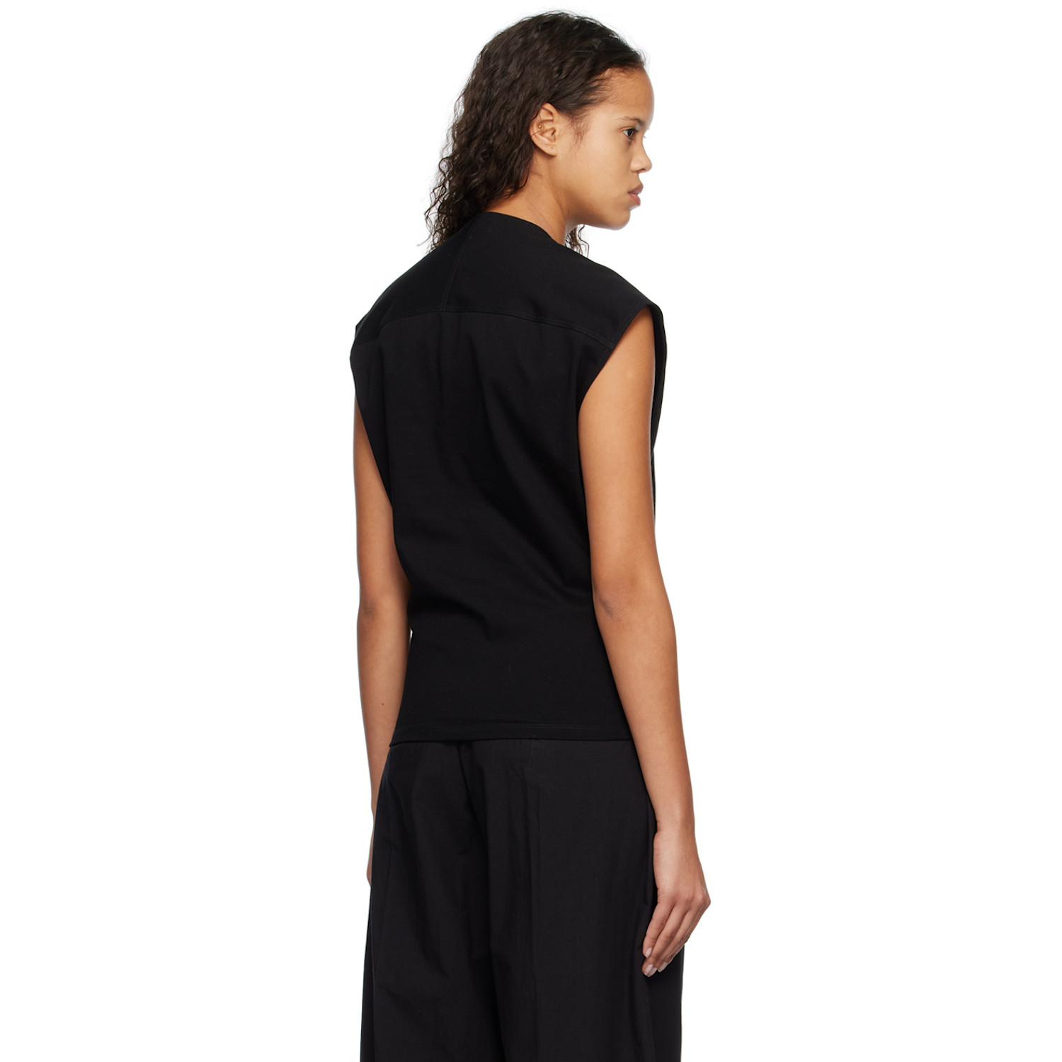  Subtle Le Nguyen Black Scoop Neck Tank Top 
