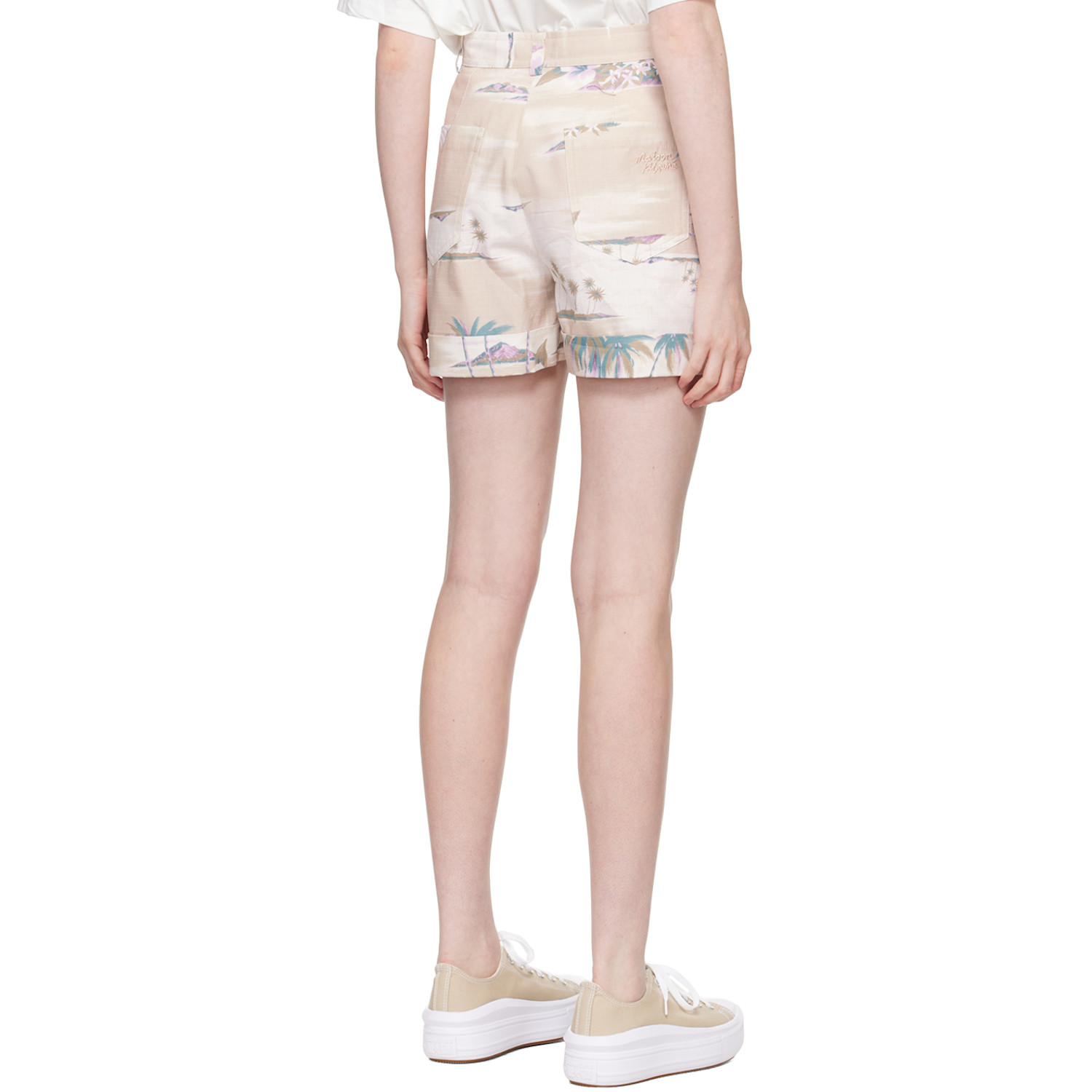  Maison Kitsuné Beige Pleated Shorts 