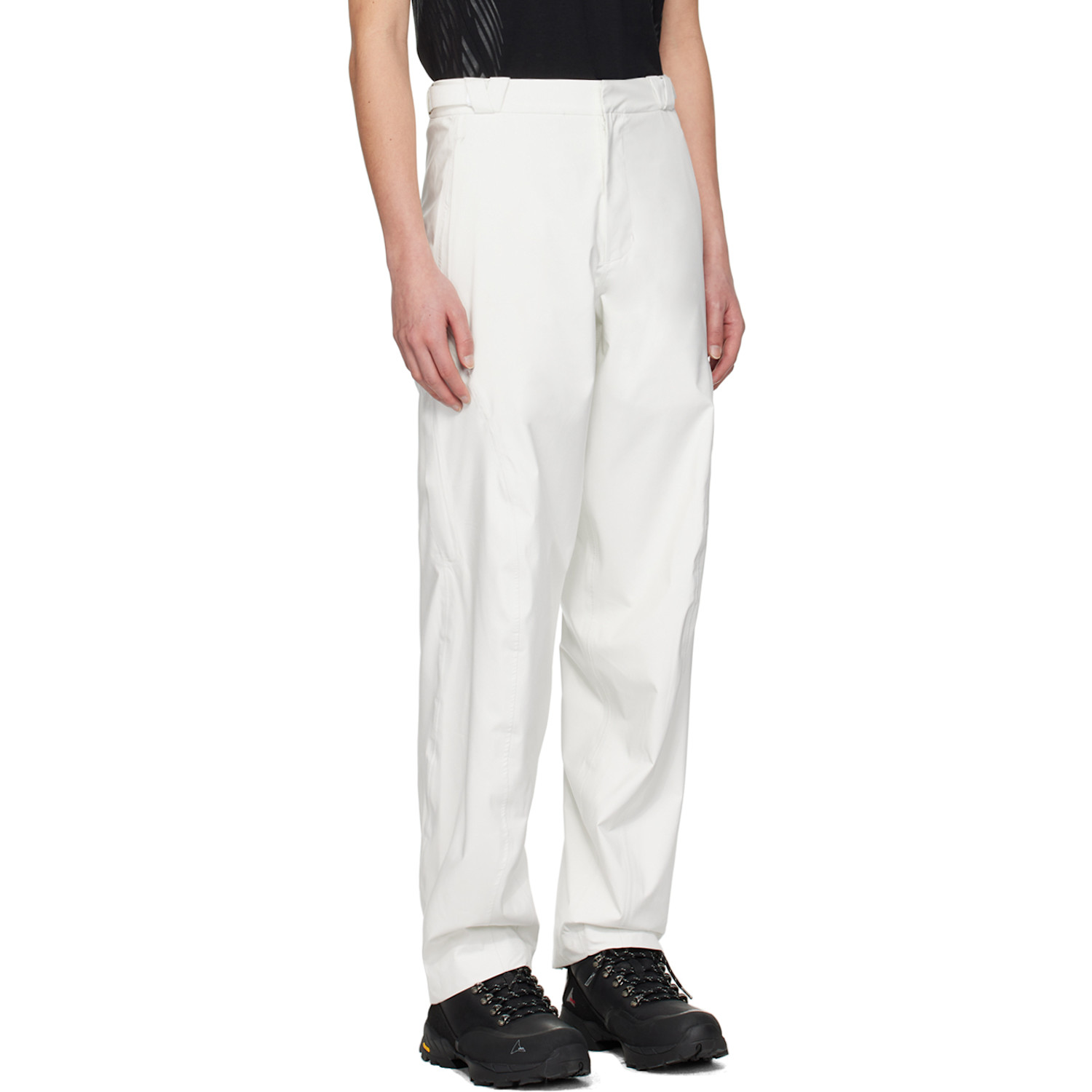  Hyein Seo White Shell Trousers 