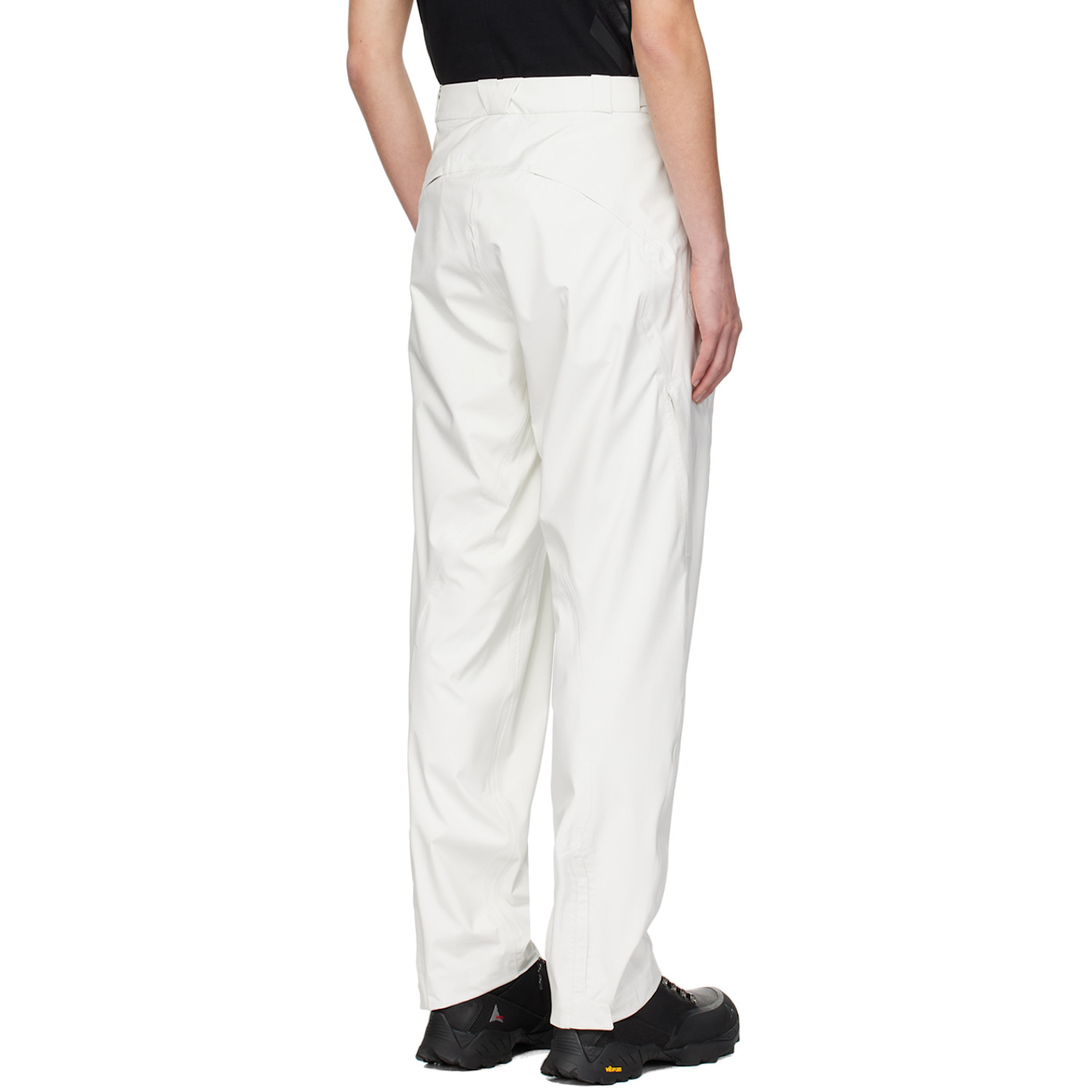  Hyein Seo White Shell Trousers 