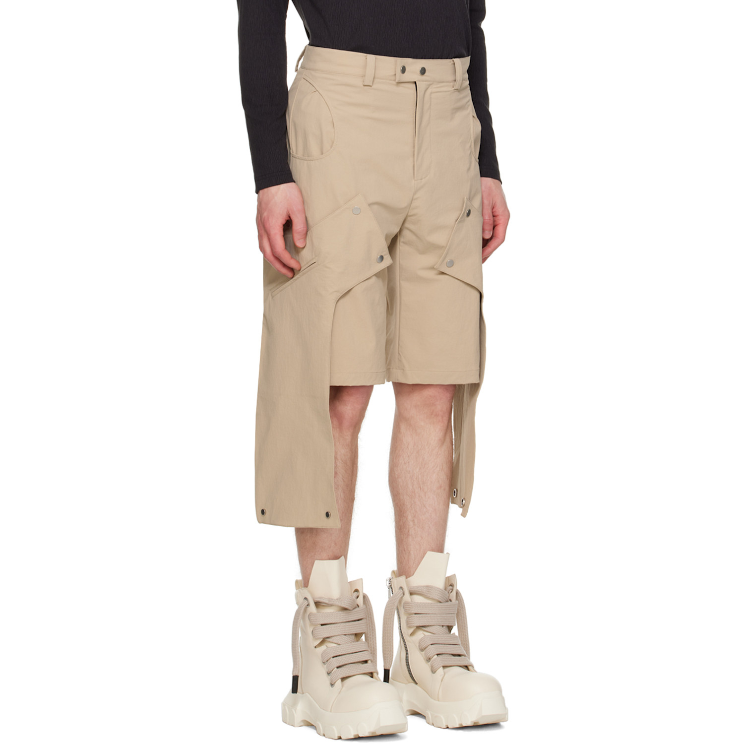  Uncertain Factor Beige Atomic Domination Shorts 