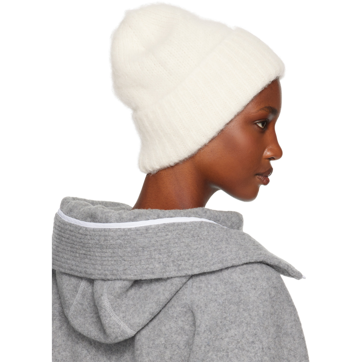 Canada Goose Off-white Alpaca Beanie 