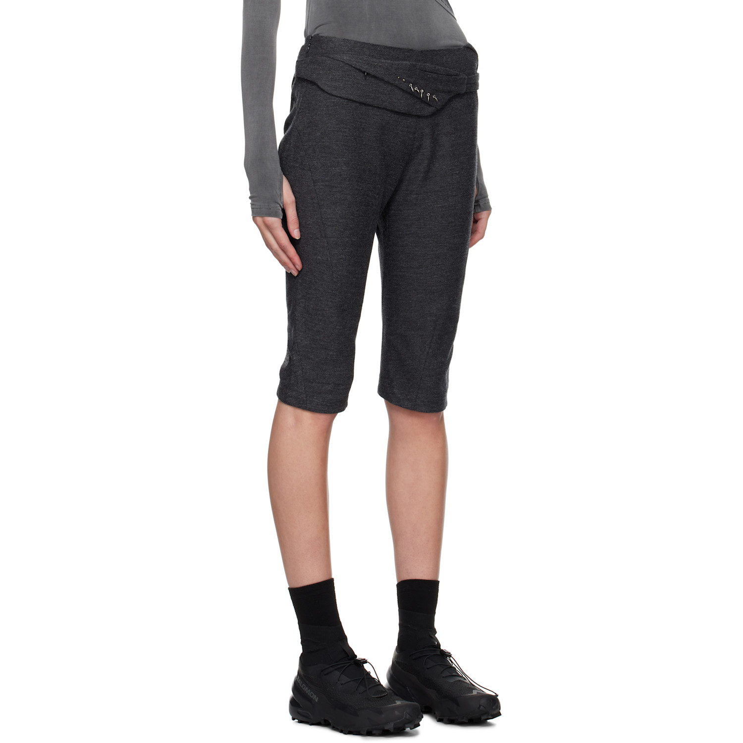  Hyein Seo Gray Charm Bag Capri Trousers 