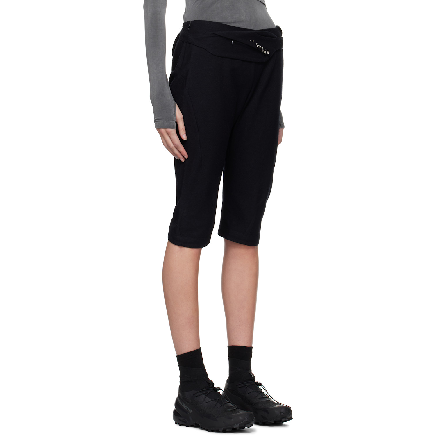  Hyein Seo Black Charm Bag Capri Trousers 