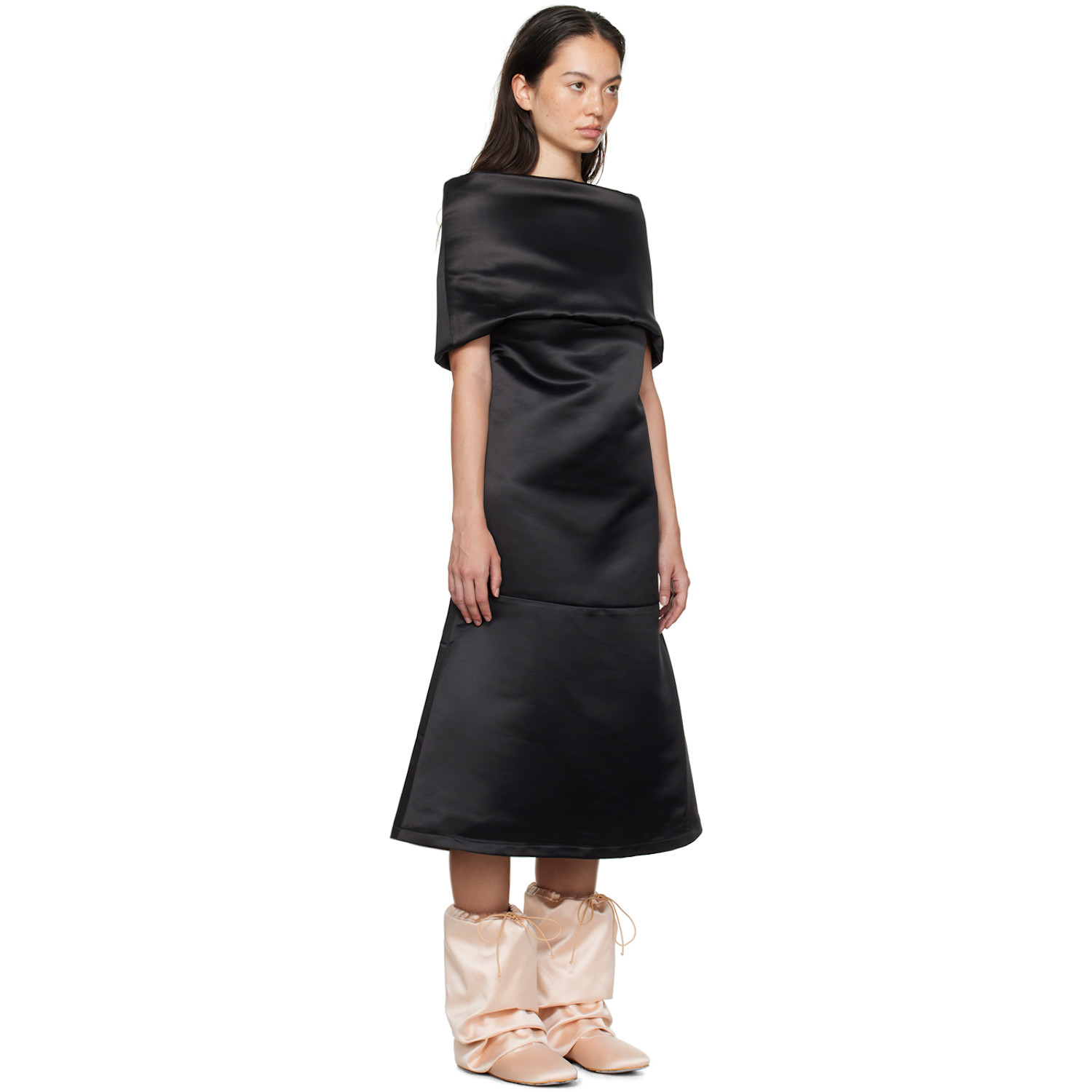  Ashley Williams Black Misa Maxi Dress 
