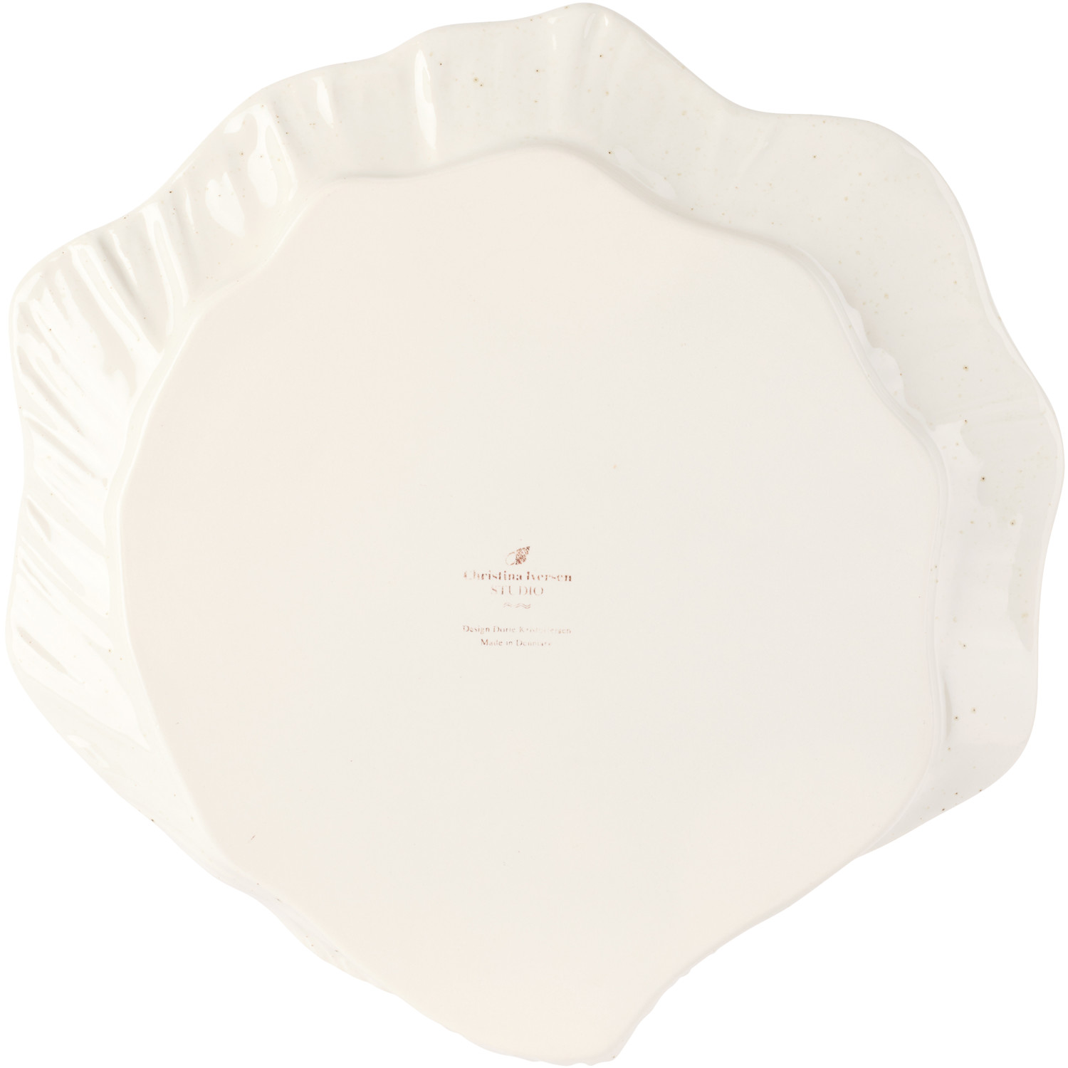  Christina Iversen Studio Off-white Mussel Dinner Plate 