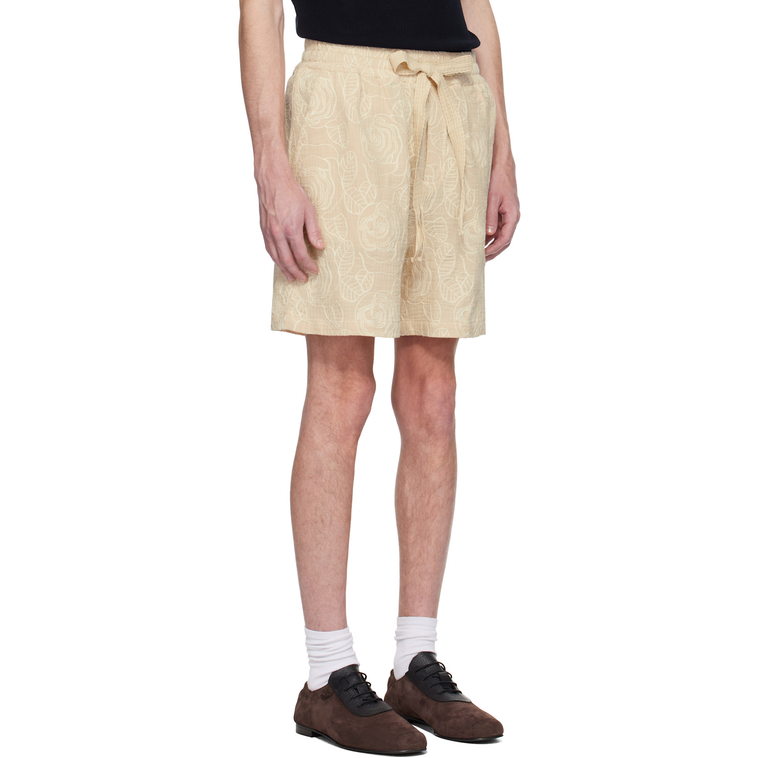  Cmmn Swdn Beige Enzo Embroidered Shorts 