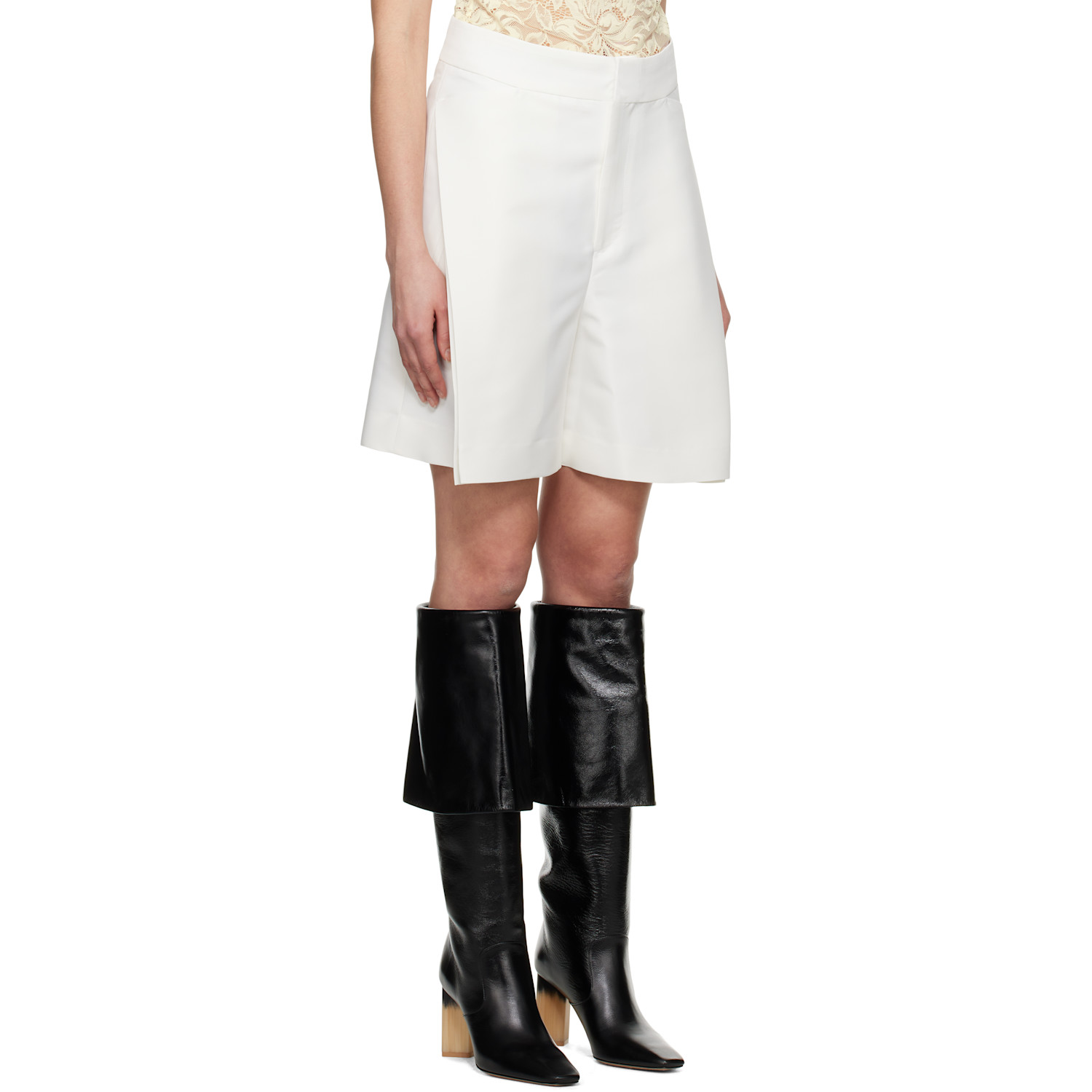  Victoria Beckham Off-white Pleat Detail Culotte Shorts 