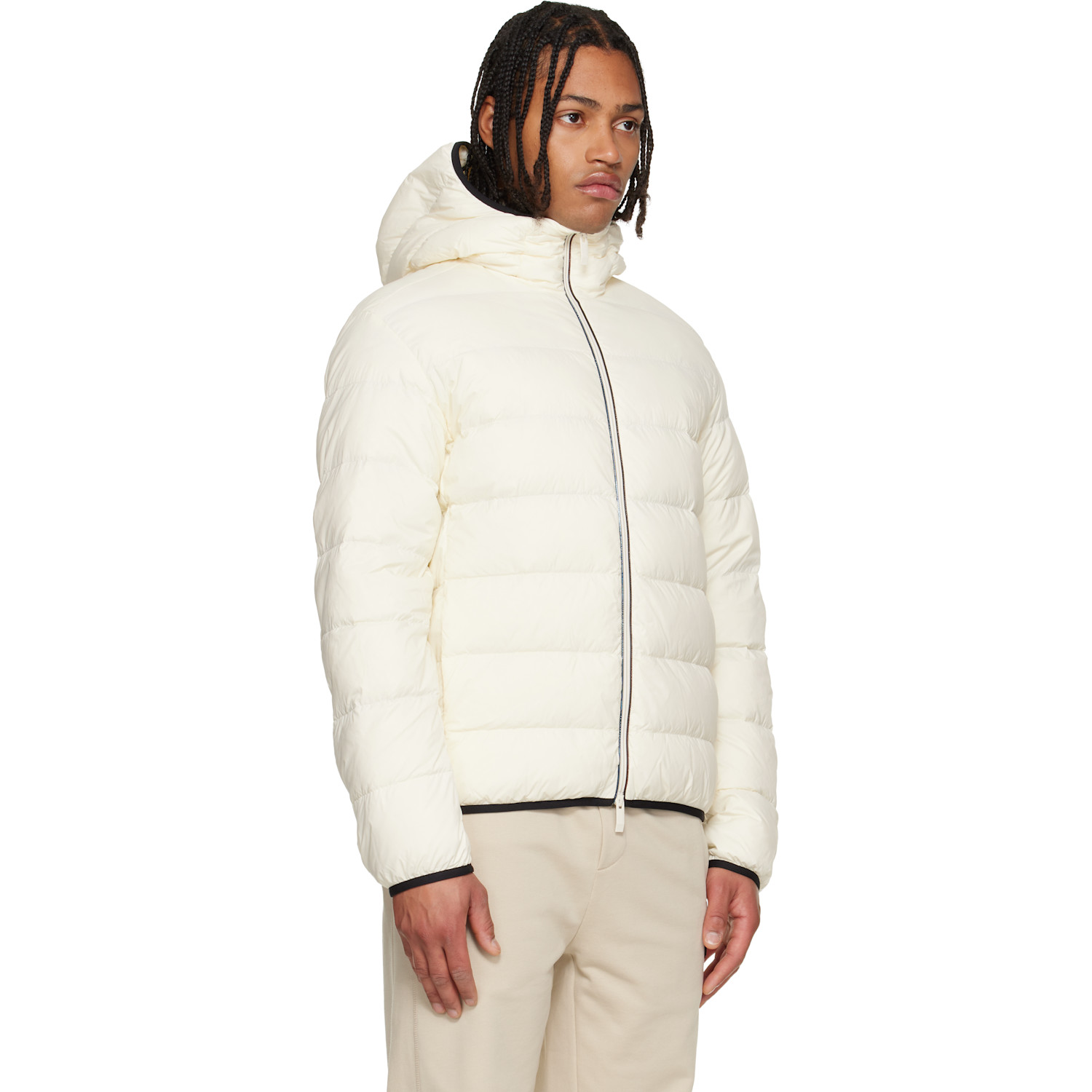  Moncler Off-white Erdon Short Down Jacket 