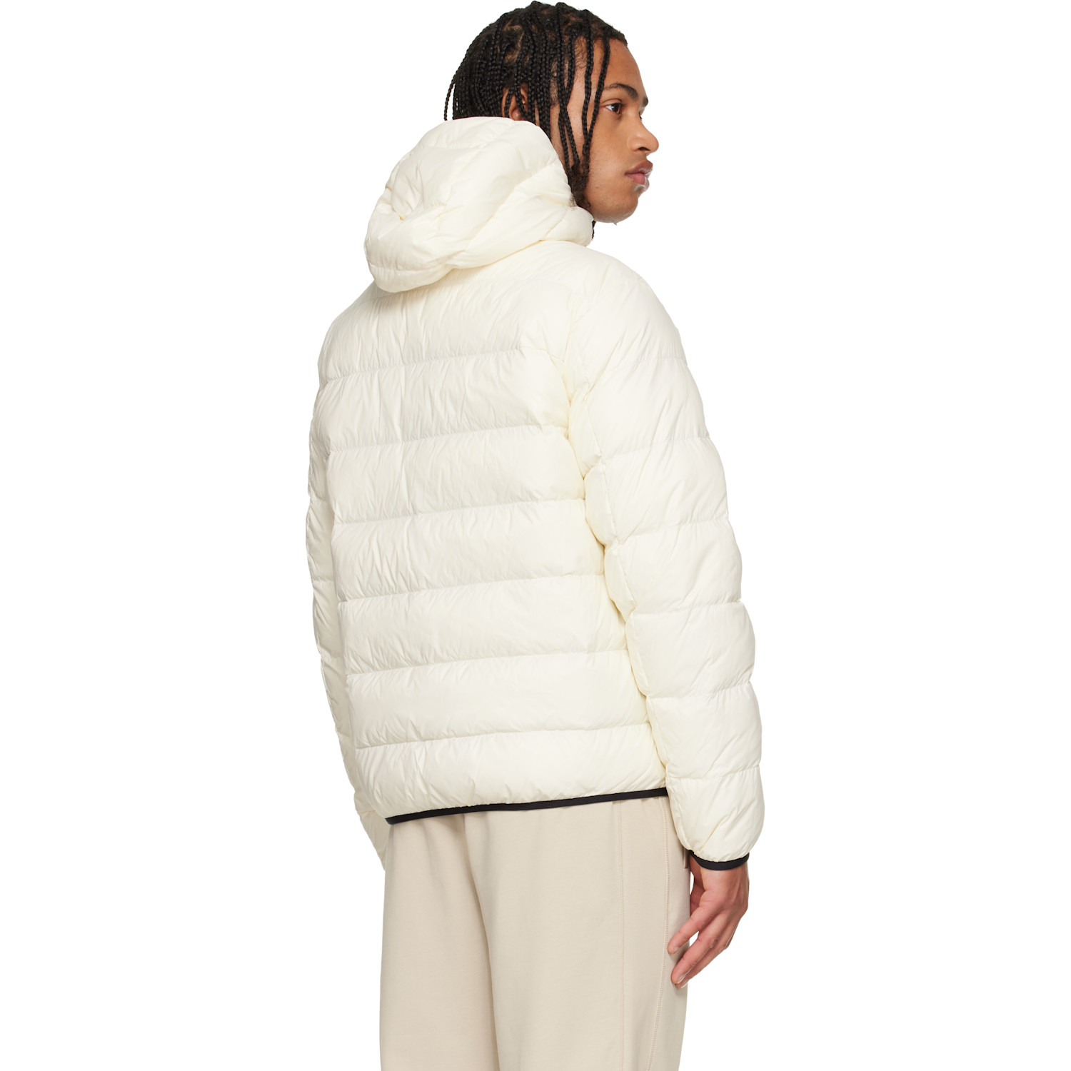  Moncler Off-white Erdon Short Down Jacket 