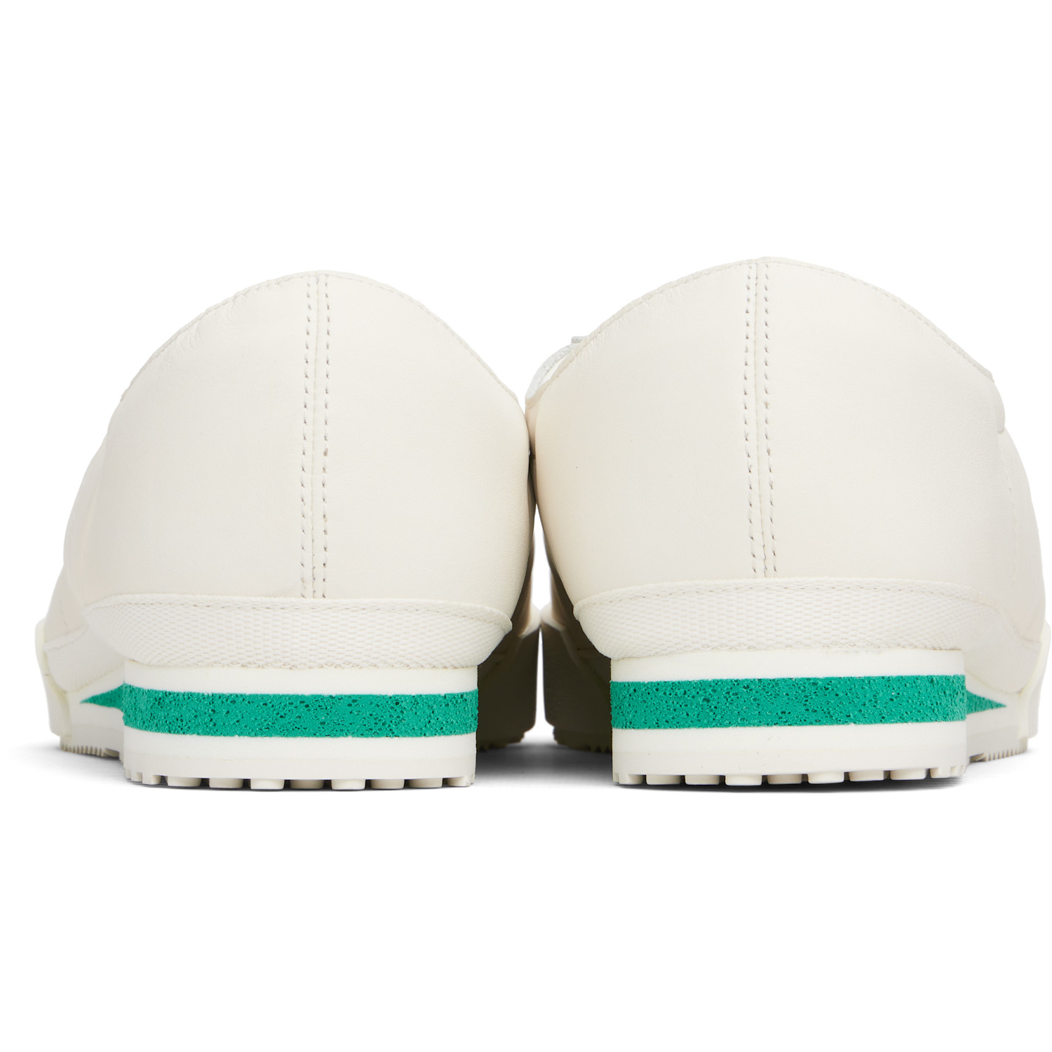  Lacoste Off-white Aura Leather Sneakers 
