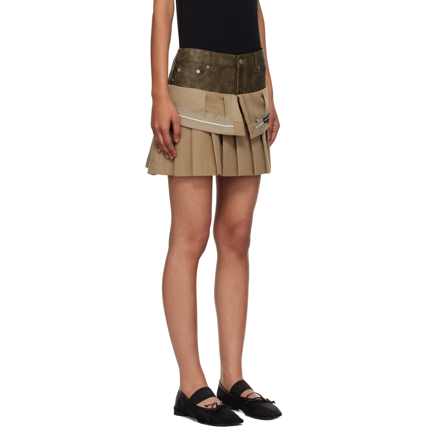  Andersson Bell Beige Inside Out Pleats Miniskirt 
