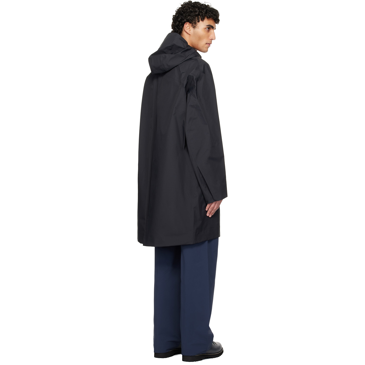  Veilance Black Monitor Coat 