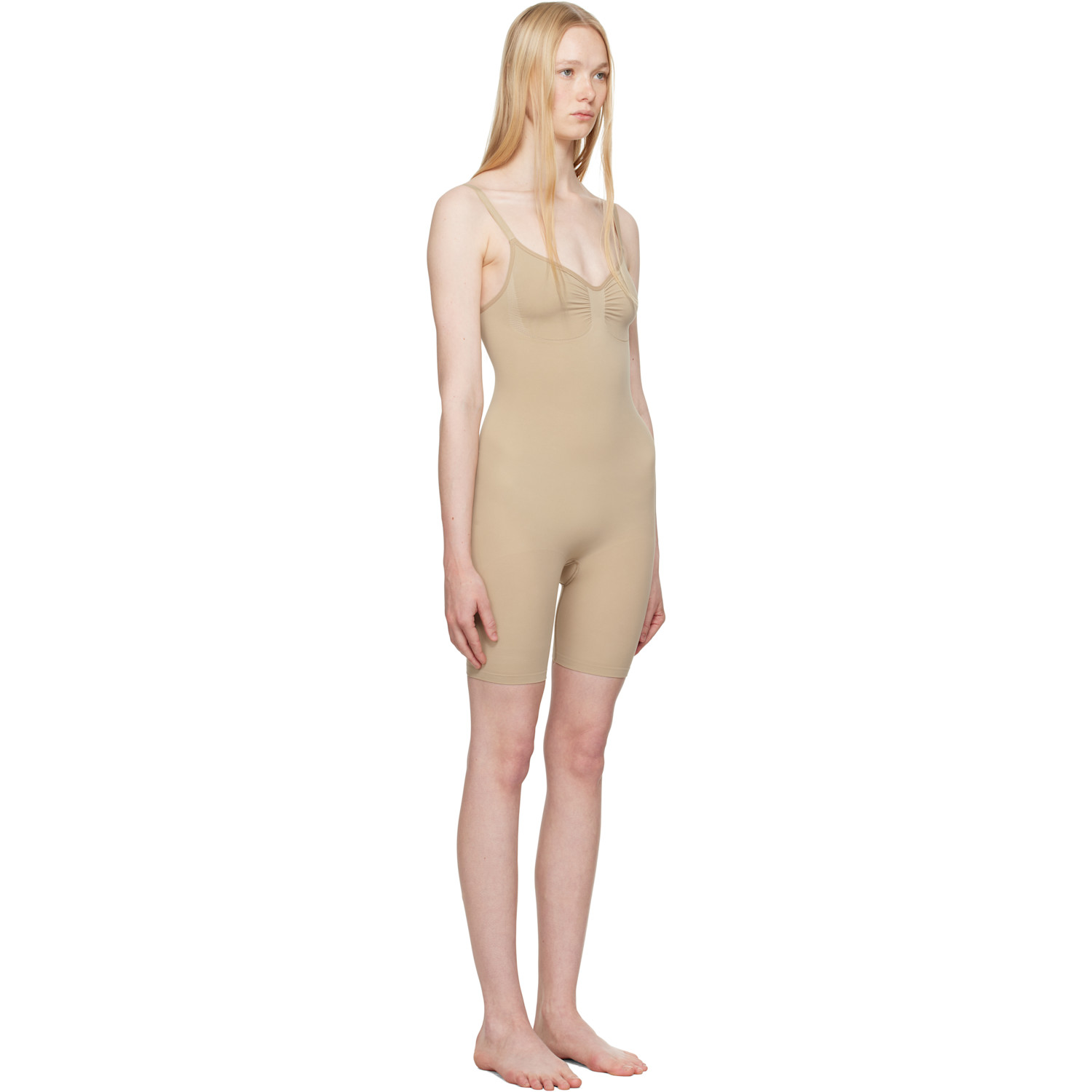  Skims Beige Seamless Sculpt Mid Thigh Bodysuit 