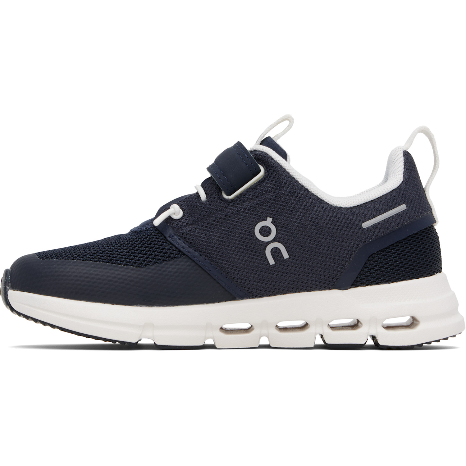  On Little Kids Navy Cloud Play Sneakers 