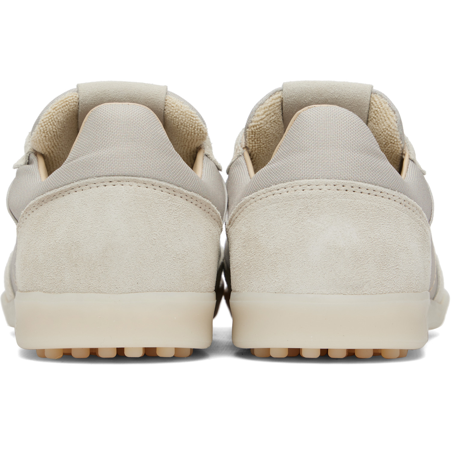  A.p.c. Off-white Moe Sneakers 