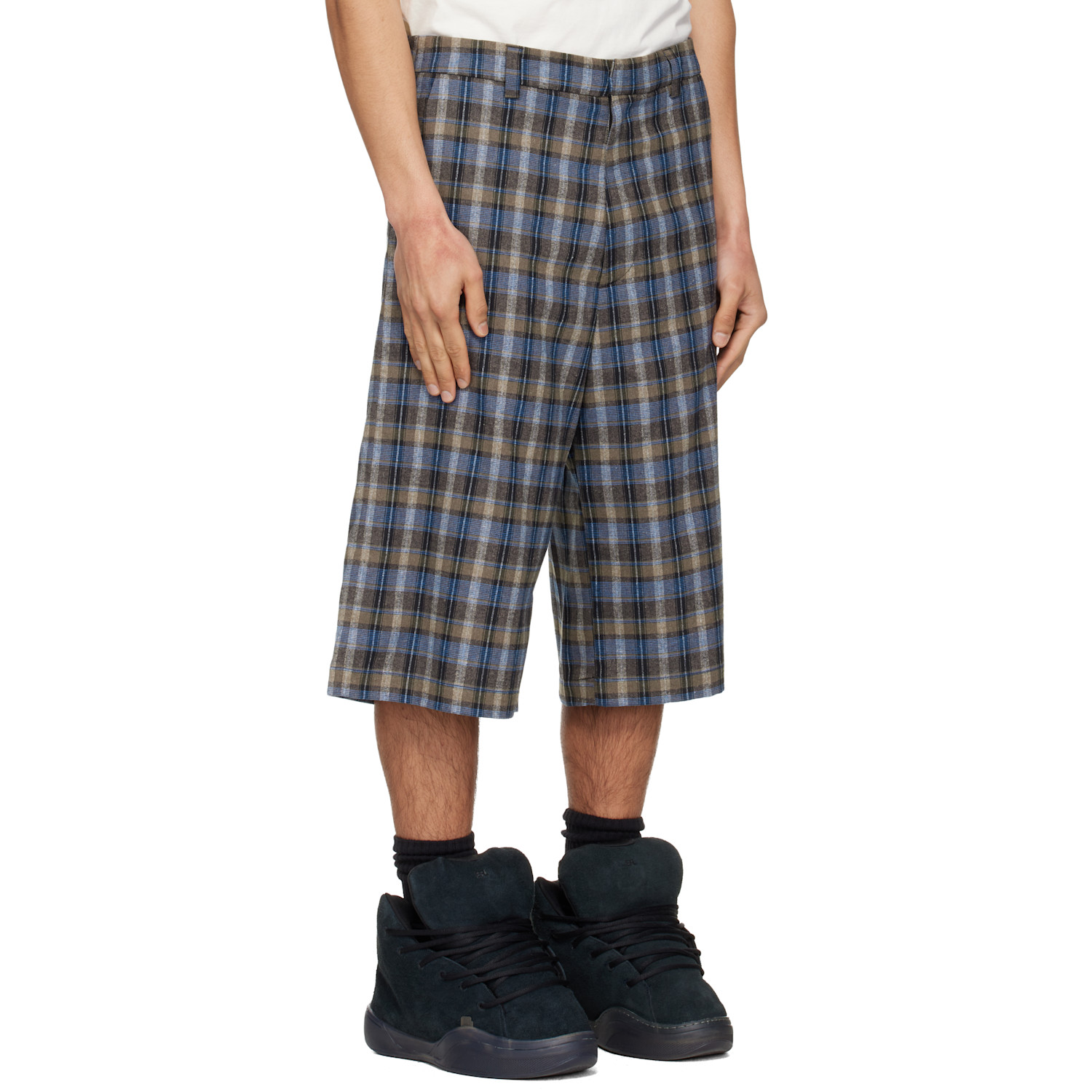  Erl Gray & Blue Check Shorts 
