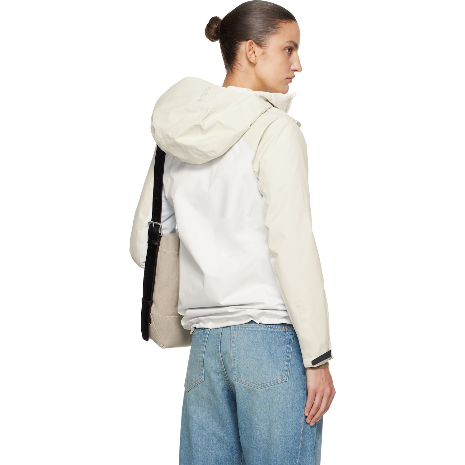 Arc'teryx Off-white Beta Jacket 