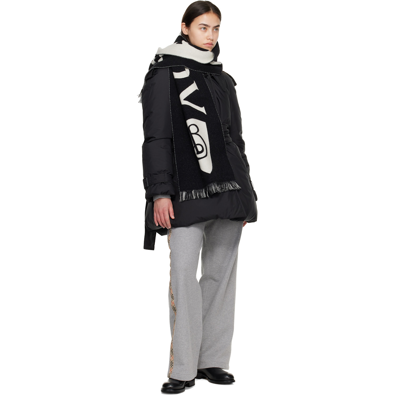  Burberry Black Logo Wool Scarf 